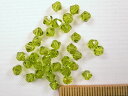 スワロフスキー5301（4mm）LIGHT　OLIVINE