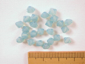 スワロフスキー5301（5mm）Pacific Opal（390）