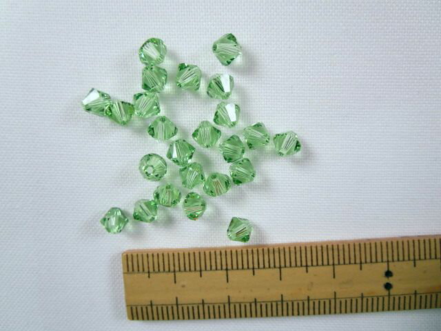 スワロフスキー5301（5mm）Peridot（214）//