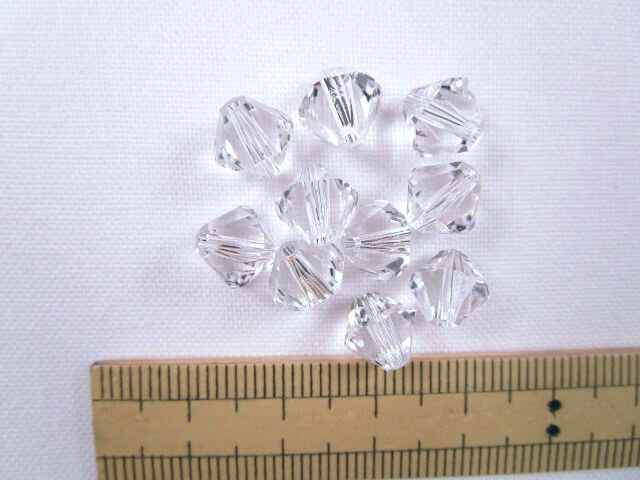 スワロフスキー5301（8mm）Crystal（001）