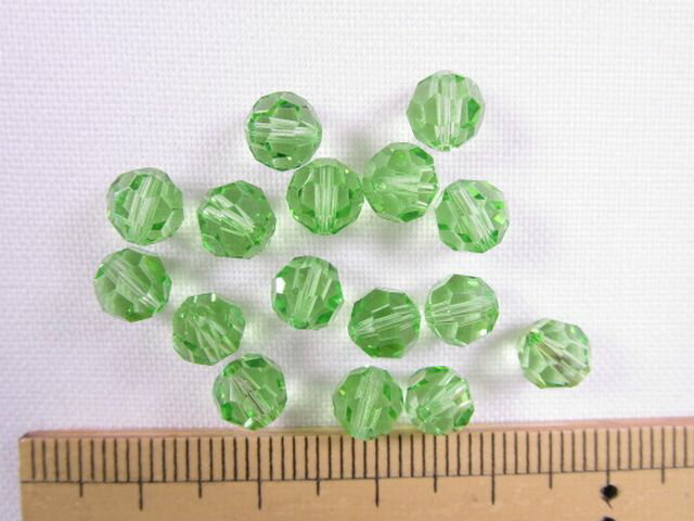 スワロフスキー5000（6mm）PERIDOT