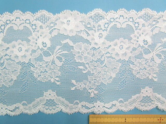 ストレッチレース（13.8cm幅 3m巻）オフ白