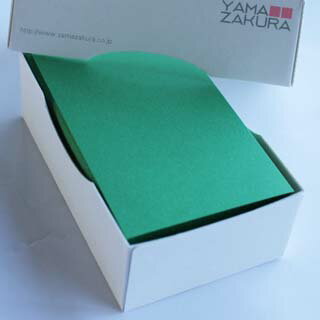 名刺 4号 C064 緑 100枚 / 箱 【 名入れ 印刷なし　紙の販売です 】 【 4号 カラー 並口 】