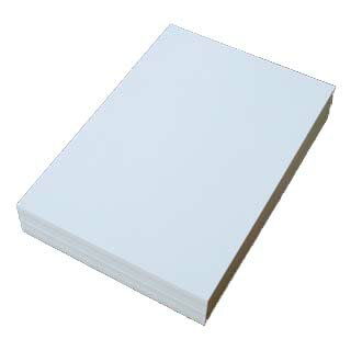 商品説明品&nbsp; &nbsp;名名刺 10面付 [220枚入] プリンス サイズ（mm）297×210入数220 枚/箱米坪(g/m2)184 紙厚(mm)0.196コード141101備　考名刺10面付 スタンダード（用紙220枚+C箱20個付）ビジネスで最も使用されている名刺、それがプリンスです。 プリンスは、日本の名刺の代名詞として、これまで多くの方にご愛用いただいてきました。 今上天皇の御成婚を記念して名付けられた「プリンス」のその淡いクリーム色は、職種を問わず、どなたにもお使いいただけます。