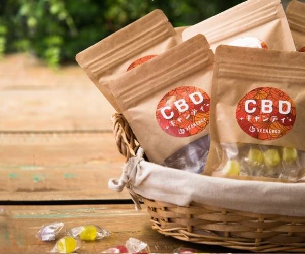 【訳あり　初めての方限定 定価2680円→800円】 安心の国産 味にこだわりの CBD キャンディー 10個入 (イチゴ/グレープ/レモン/サイダー/マスカット/ピーチ) 国産 CBD75mg配合 10日分 リラックス 飴 シービーディー 買い回り ポイント消化 メール便送料無料