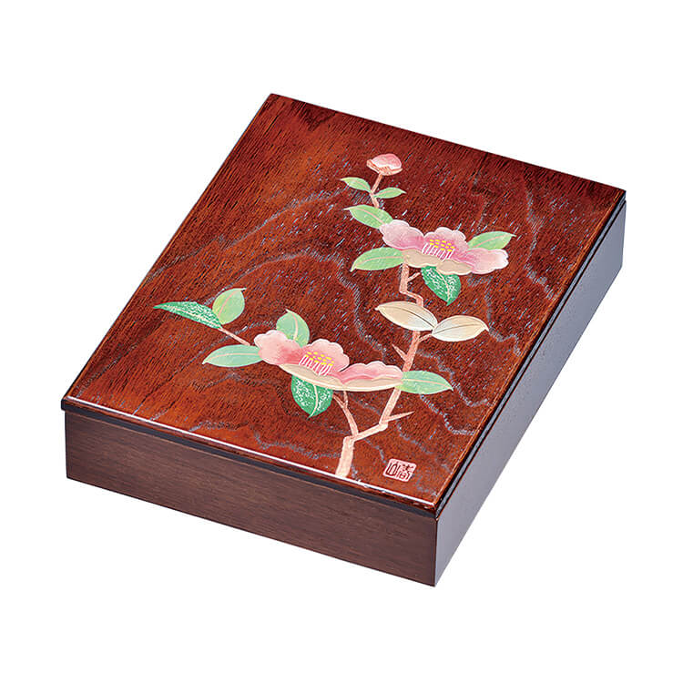 ケヤキ塗 葉書入れ 山茶花(手描) 天然木製 ウレタン塗装製 誕生日 お祝い返し お悔み返し プレゼント ギフト【21-13-7】