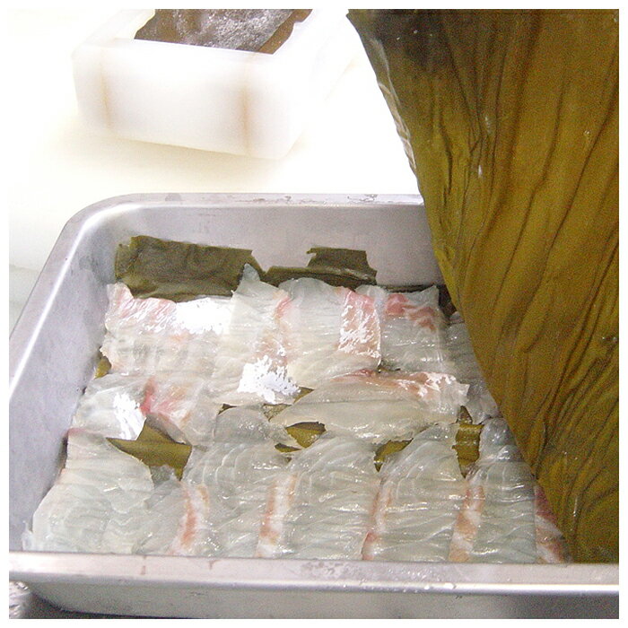 お中元　海鮮 ギフト [活平目の昆布〆]料理店の味[生鯖寿司お取り寄せの萩]