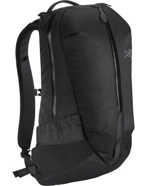 21SS アークテリクス ARC'TERYX アロー 22 バックパック L07277500 人気 ARRO 22 リュック ファッション 撥水 PC収納可 A4サイズ 22リットル ステルスブラック STEALTH BK通勤通学 カジュアル タウンユース
