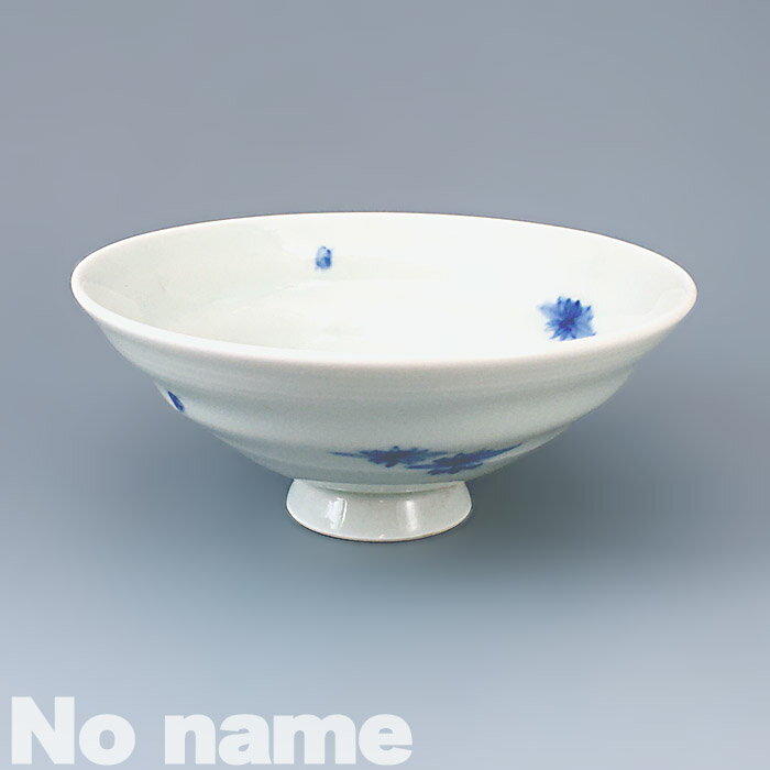 Rakuten - 手描き 古青磁 菊紋 茶碗 大/小 上品 お茶碗 おちゃわん 可愛いおちゃわん ライスボウル 日本製 陶器 おしゃれ レンジ 食洗機可 贈り物