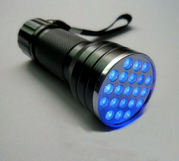 LED ブラックライト 21灯 用途いろいろ コンパクト 懐中電灯 偽札 菌 汚れ tec-shili03