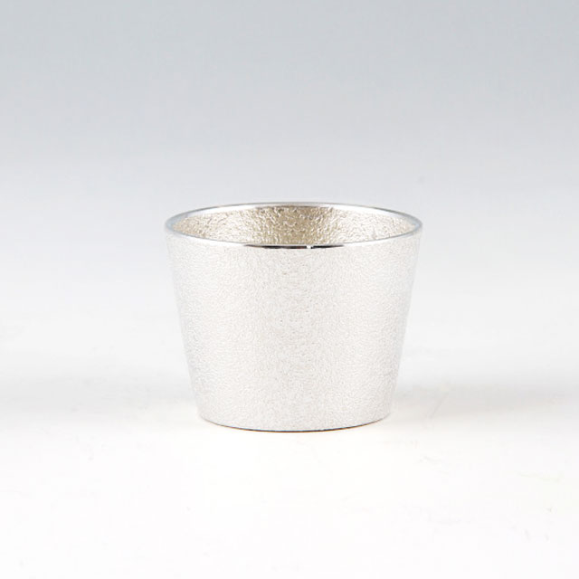 Rakuten - 薩摩錫器 錫 ぐい呑 吹雪加工 80ml [No.91A-1] 薩摩錫器工芸館　代引不可父の日 錫器 錫製 ぐい呑 還暦祝 結婚祝 退職祝 贈答 母の日 プレゼント ギフト 伝統工芸品