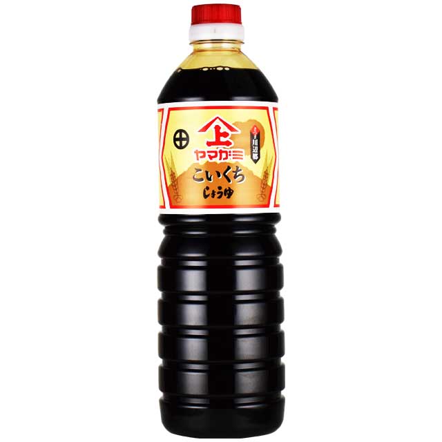 商品詳細 ■商品番号 164167月 ■商品種別 ヤマガミ醤油　濃口醤油　1000ml　　上原産業　濃口醤油　鹿児島南九州市 ■内容量 1000ml ■保存方法 直射日光を避け保存してください。 ■賞味期限 商品に別途記載（製造日より約1年） ■塩分 13% ■メーカー 上原産業有限会社 ■原材料 アミノ酸液、食塩、脱脂加工大豆、小麦、 糖類(砂糖、ぶどう糖果糖液糖)、 カラメル色素、アルコール、調味料(アミノ酸等)、 甘味料(ステビア、甘草)、ビタミンB1 コメント 人工甘味料を使わずにつくられた、上品な甘さの鹿児島醤油です。 ヤマガミ醤油の中で1番人気の高い商品です。 かけしょうゆや、さしみ用しょうゆとして最適です。浅漬けにかけたり、おとうふにかけたり、お客様に大変喜ばれている人気商品です。