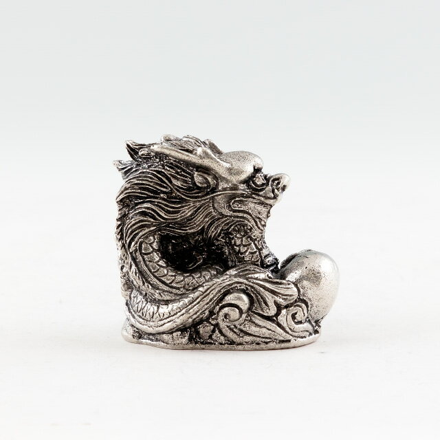 薩摩錫器 錫 置物 龍-SORA イブシ加工 186-5 薩摩錫器工芸館 代引不可※12月24日からのご注文は1月6日より順次発送父の日 錫器 錫製 置物 還暦祝 結婚祝 退職祝 贈答 母の日 プレゼント ギフト 伝統工芸品 [2]