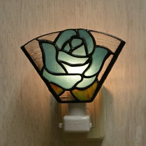ステンドグラス 小物 お休みランプ フットライト 足元ランプ・4面体薔薇（水色）