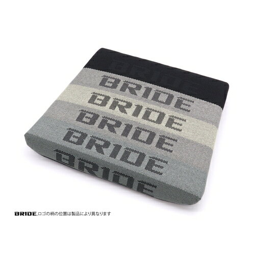 メーカー/商品名 　BRIDE(ブリッド)　GIAS/STRADIA III用座部シートクッション グラデーションロゴ 商品備考 　対応シート：GIAS III・STRADIA III 商品説明 　あなたのシートのリフレッシュに、また自分だけのカラーリングにドレスアップできるシートクッションです。 商品番号 　P43GC2 備考 　こちらの商品は、出荷日が決まっております。 　毎週火曜日の午前中までにご注文(お支払完了)いただいた商品は、同火曜日から受注を開始し、 　金曜日にメーカーブリッドを出荷後、翌週月曜日に弊社代理店を経由してご注文者様宛へ 　お届けさせていただきます。 　※火曜日、金曜日、月曜日が祝日の場合は、翌日へ順延します 納期について 　お届け商品の納期については、ご注文後こちらからメールでお知らせしております。 　お届けまでに7日以上かかる商品については、一度注文を保留して 　ご注文継続かどうかご確認致しますので、メールへご返信をお願いします。 　ご注文時期によっては、お届けまでにお時間を頂戴する場合がございますので 　お急ぎの方は、事前にメールにて納期のご確認をお願いします。 注意事項 　掲載の情報はデータ作成当時のものです。車種情報や商品詳細など 　当時とは更新されている場合もございますので、 　ご注文前にはお客様ご自身でご確認をよろしくお願い申し上げます。