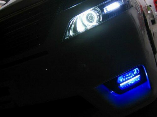 ジュナック LEDバンパーガード ヴェルファイア 両面(青) 品番：LBLT1BB