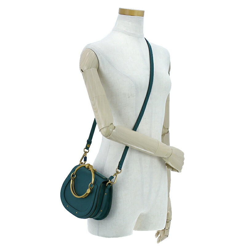 クロエ Chloe バッグ ショルダーバッグ スモールブレスレットバッグ ナイル NILE CHC17US301HEU 本革 スエード メタルハンドル クロスボディ 斜め掛け 肩掛け ブランドロゴ スモール 小さめ コンパクト 2way