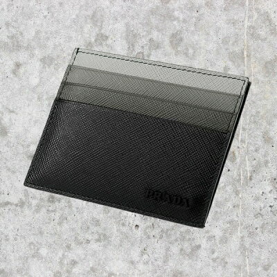 \2000円OFFクーポンに店内最大P60倍/ プラダ カードケース カード入れ 名刺入れ コンパクト サフィアーノレザー メンズ 2MC223 ZLP F0002 PRADA NERO