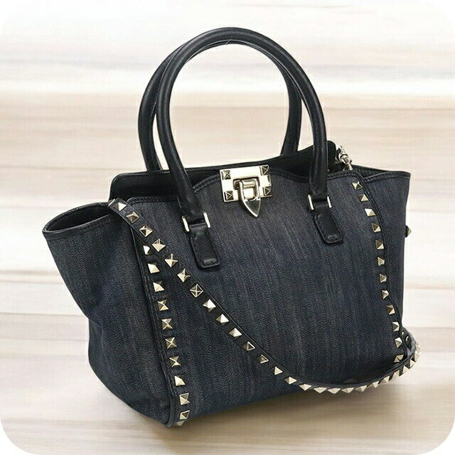楽天市場】valentino ロックスタッズ(トートバッグ|レディース 楽天市場】valentino ロックスタッズ(トートバッグ|レディース