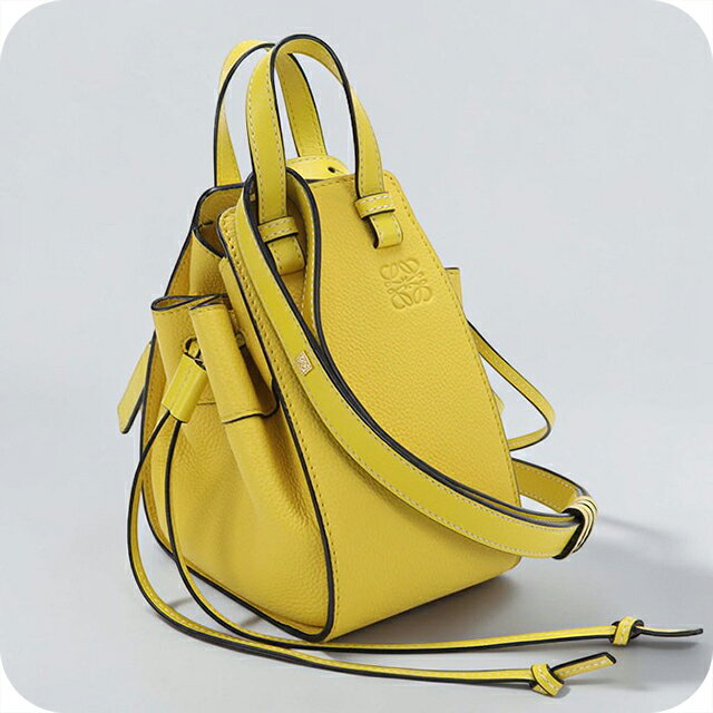【中古】 ロエベ ハンドバッグ レディース ブランド LOEWE ハンモックミニ ドローストリングバッグ 2WAY イエロー 軽量 小さめ 手提げ 高級 おしゃれ プレゼント 女性 実用的 かわいい