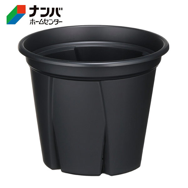 【仕様】 ●7号 ●カラー：ブラック ●サイズ（mm）：Φ210×180 ●土容量：3.0L ●スタッキングサイズ：17mm ●材質：ポリプロピレン 【商品の特長】 ●通気性や排水性を良くして、根の生育環境を整えるスリット構造。 ●通気性を良くすることで、根のサークリングを軽減し、植物の発根が促進され元気に育ちます。 ●鉢底と地面の間に隙間ができる足つき構造で、排水性が良く根腐れを軽減します。 【使用上の注意】