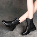 ショートブーツ 編み上げ かっこいい 黒 カットオフ 個性的 ブーツ ショート丈 韓国風 レディース 裏起毛 裏ボア ローヒール 太