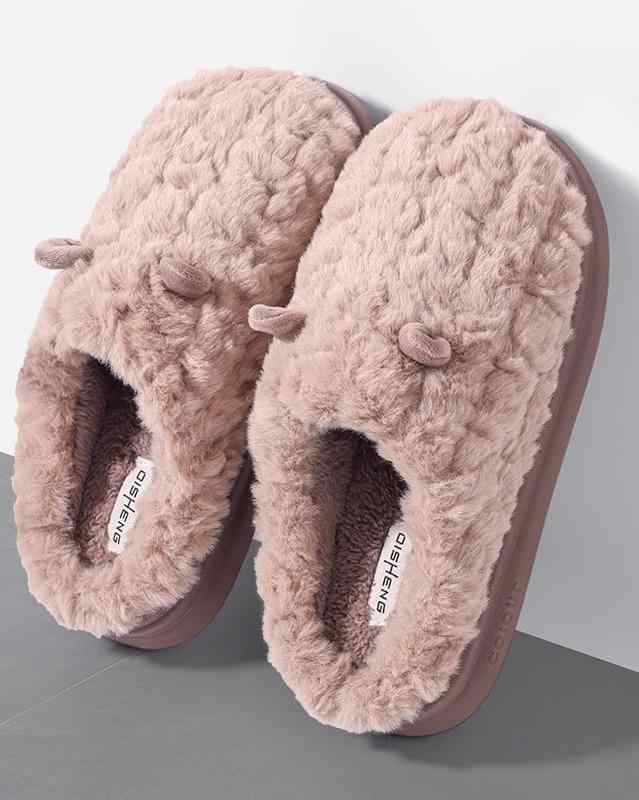 ルームシューズ 耳付き ふわふわ もこもこ ファー ボア 裏起毛 暖かい 防寒 サンダル スリッパ 秋 冬 ..