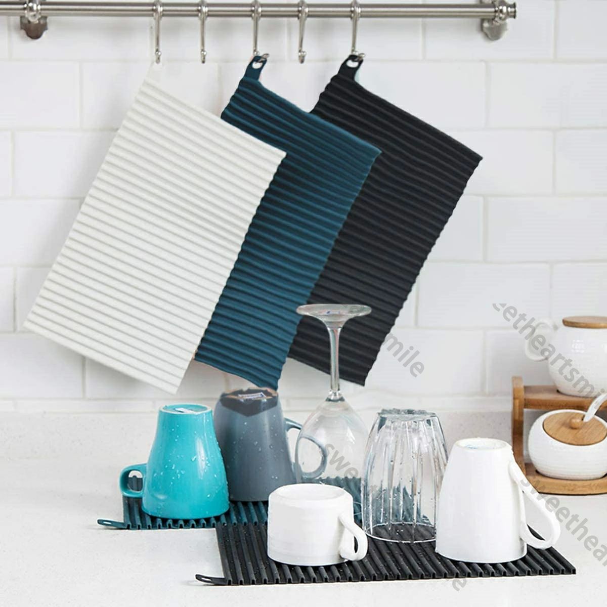 乾燥 断熱 食器収納 マルチ機能 滑り止め 折りたたみ 壁掛け シリコン製 ドレイニングマ 厚手 鍋敷き キッチン用品 水切りマット