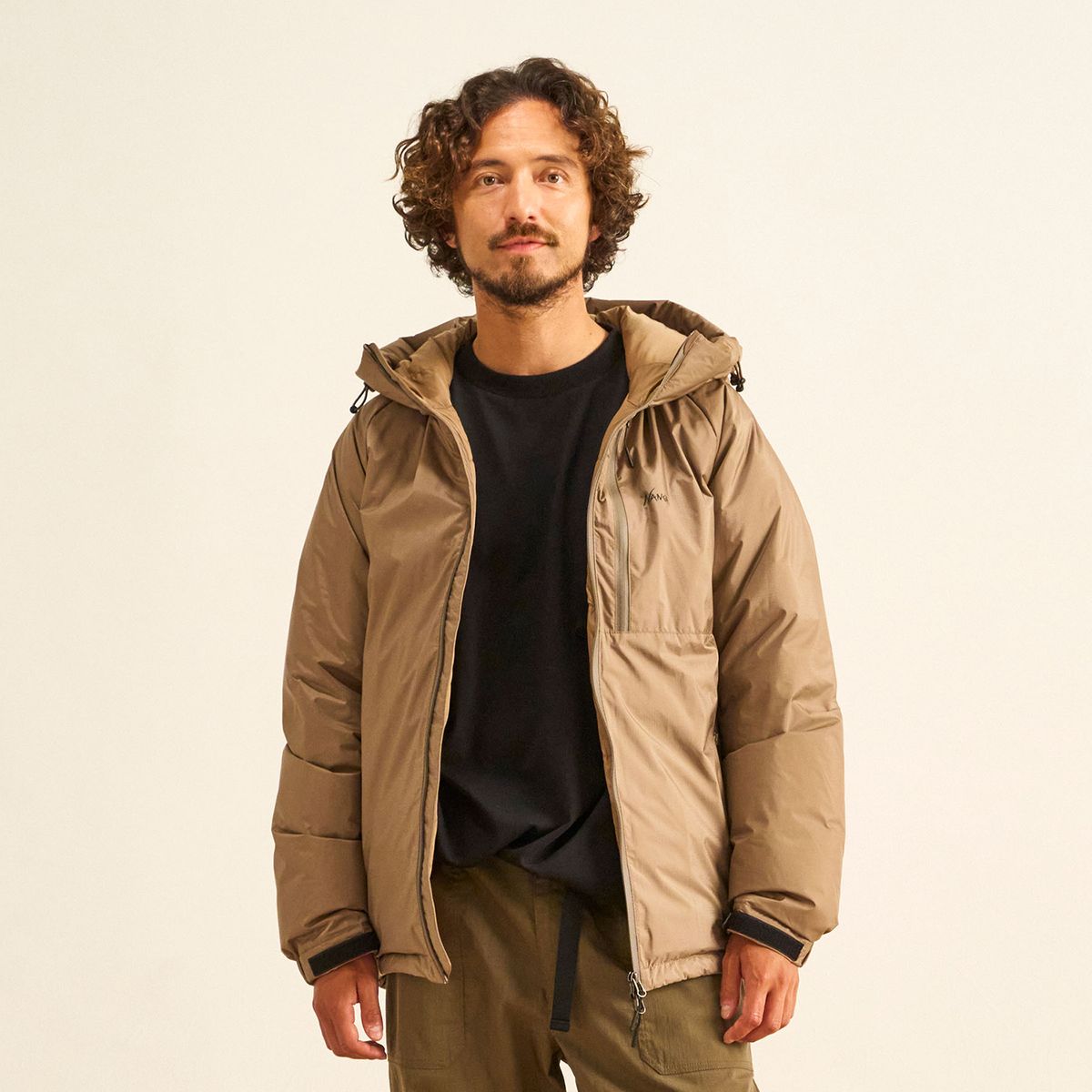【NANGAナンガアウトドアキャンプシュラフ寝袋ダウンジャケットダウン】AURORADOWNJACKET/オーロラダウンジャケット(メンズ)