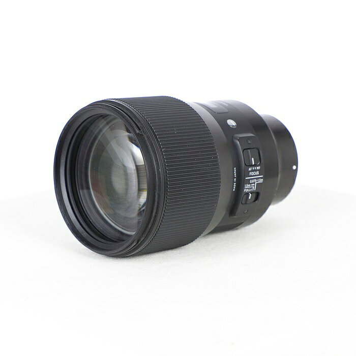 【中古】(シグマ) SIGMA 135/F1.8 DG HSM ART SE 楽天市場】sigma 135mm f1.8 dg hsm キヤノンの通販