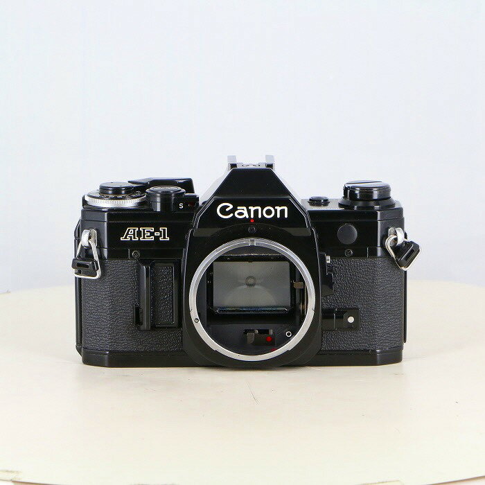 【中古】 (キヤノン) Canon AE-1　ブラック【中古カメラ フィルム一眼】 ランク：C