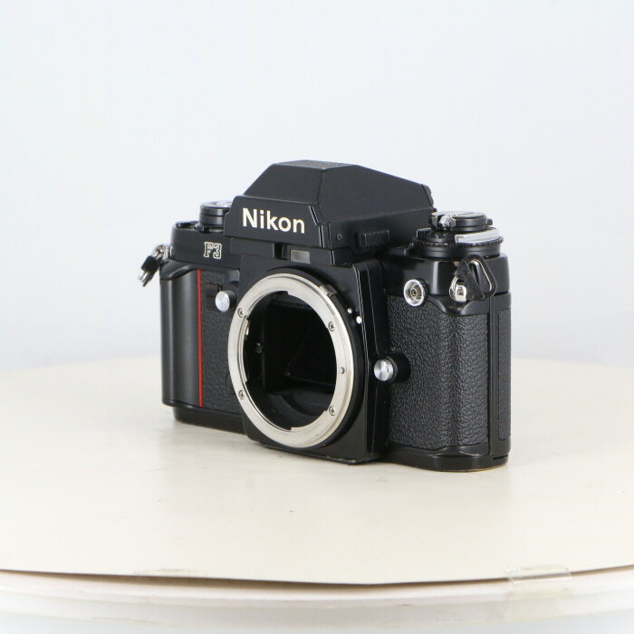 カメラのナニワの【中古】 (ニコン) Nikon F3 アイレベル【中古カメラ フィルムカメラ】 ランク：B｜アングル2
