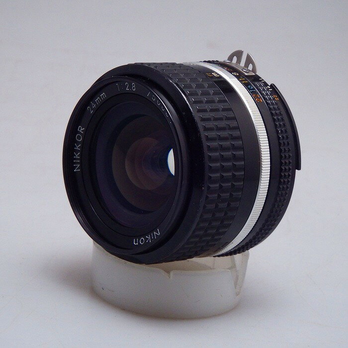  Ai Nikkor 24mm f/2.8S