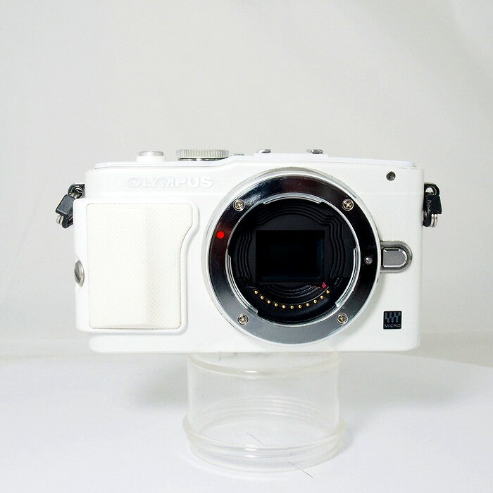 【中古】 (オリンパス) OLYMPUS E-PL6 ホ