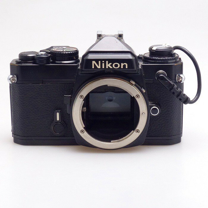 【中古】 (ニコン) Nikon FE ブラック (MF-12データバック)【中古カメラ フィルム一眼】 ランク：B