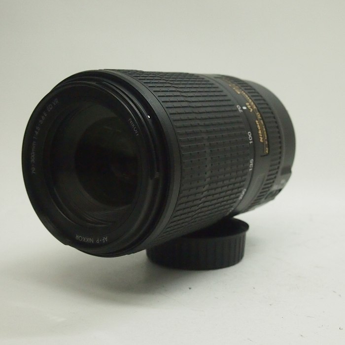 【中古】ニコン AF-P 70-300/4.5-5.6E ED VR ランク：B「カメラのナニワ　心斎橋1号館在庫」【AFレンズ】商品コード：2221130352212