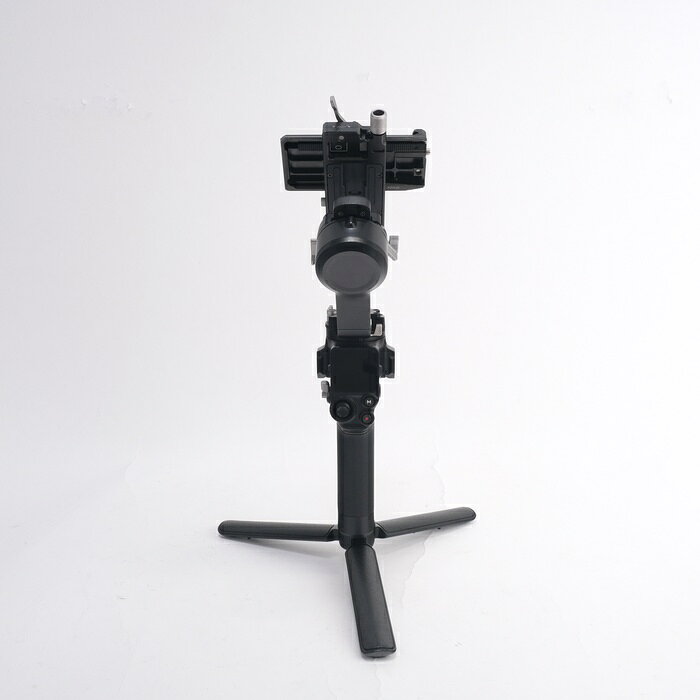 【中古】DJI DJI RS4 ランク：B「カメラのナニワ なんばマルイ店在庫」【中古ジンバル・スタビライザー】商品コード：2221240079146