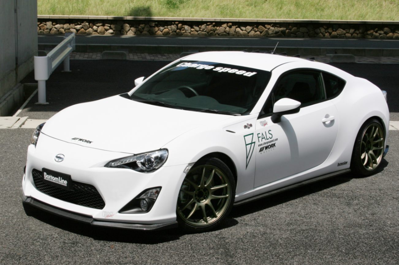 チャージスピード 86 ZN6 前期/中期 ボトムライン TYPE-1 3点セット（フロント・サイド・リア） カーボン製