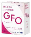 製品仕様商品名GFO　10g内容量10g×21包賞味期限製品側面に記載商品特長GFOはグルタミン、ファイバー、オリゴ糖を含有する粉末清涼飲料です。それぞれの頭文字から商品名をGFOとしました。腸に三つの栄養素。ピーチティー風味です。●グルタミンはアミノ酸の一種で、生体内では最も多いアミノ酸です。●ファイバーは食物繊維を表しています。食物繊維は大きく水溶性と不溶性の繊維に分けられます。不溶性の繊維は腸管内の水分を保持する働きがあります。また水溶性の繊維は腸内細菌により、短鎖脂肪酸に分解されて利用されます。GFOには水溶性の食物繊維（ポリデキストロース、グアーガム酵素分解物）が含まれています。●オリゴ糖は善玉菌とされているビフィズス菌の食糧となります。保管及び取り扱い上の注意「保存方法」高温、直射日光が当たる場所を避け、常温で保存すること「お召し上がり方」本品1袋を水またはお湯約100〜150mlに溶かしてお召し上がりください。食品として栄養の補助に1日3本を目安としてください。製品の特性上、溶けにくい場合がありますが、品質には問題ありません。（微温湯〜お湯の方が早く溶けます。）「使用上の注意」・開封後はなるべく早めにお召し上がりください。栄養成分表示（1本10g当たり）●エネルギー：30kcal ●たんぱく質：3.6g ●脂質：0g ●炭水化物6.3g（糖質：3.1g 、食物繊維：3.2g） ●食塩相当量：0.006〜0.032g ●グルタミン：3.0g ●グァーガム酵素分解物（食物繊維として）：3.0g ●フラクトオリゴ糖：1.45g原材料/商品内容砂糖（国内製造）、フラクトオリゴ糖/糊科（グァーガム酵素分解物）、グルタミン、香料、甘味料（スクラロース、タウマチン）商品区分粉末清涼飲料製造国日本製メーカー株式会社大塚製薬工場0120-872-873受付時間 ： 8:00 〜 17:00 （土・日、祝日、弊社休業日は除く）広告文責株式会社なの花西日本TEL:072-652-0371リニューアル、発売終了などの場合がございます。予めご了承下さいませ。