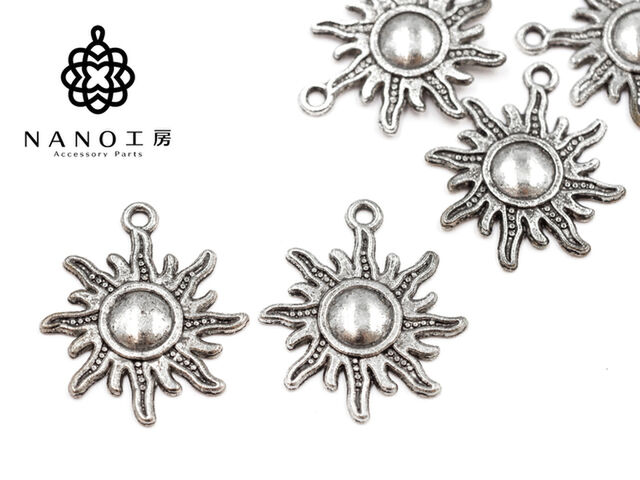 【cm-72】太陽チャーム カン付き アンティークシルバー★6個★たいよう お日様 天気 神様　チャーム