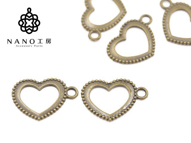38 ハート型チャーム　フレームチャーム 　アンティークゴールド★10個★ハート シンプル レトロ 金古美