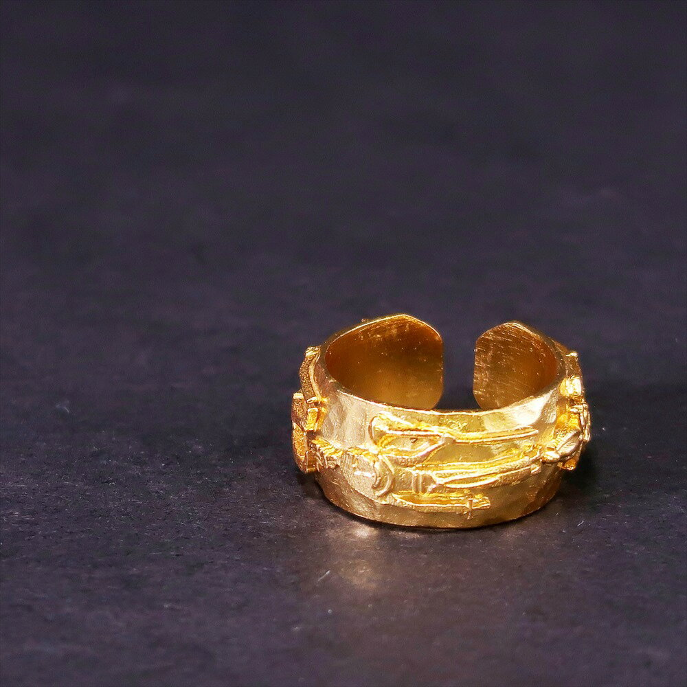 【唯一無二。圧倒的な存在感】リング 指輪 レディース 22金 22K アンティーク ゴールド フリーサイズ 幅広 太め 槌目 つちめ 槌打ち エジプト神話 古代エジプト 金運 開運 幸運 縁起物 重ねづけ レイヤード モチーフ nanotta ARN076 ブランド 人気 ランキング