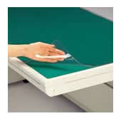 プラス 無移行塩ビデスクマットW型 147