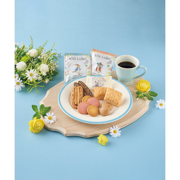 奈良ギフト 楽天市場店のピーターラビットコーヒー＆スィーツギフト PRG-15（のし包装無料）内祝 出産 結婚祝 快気祝 新築祝 引越し 香典返し　御挨拶　御礼　粗品　母の日　父の日｜アングル2