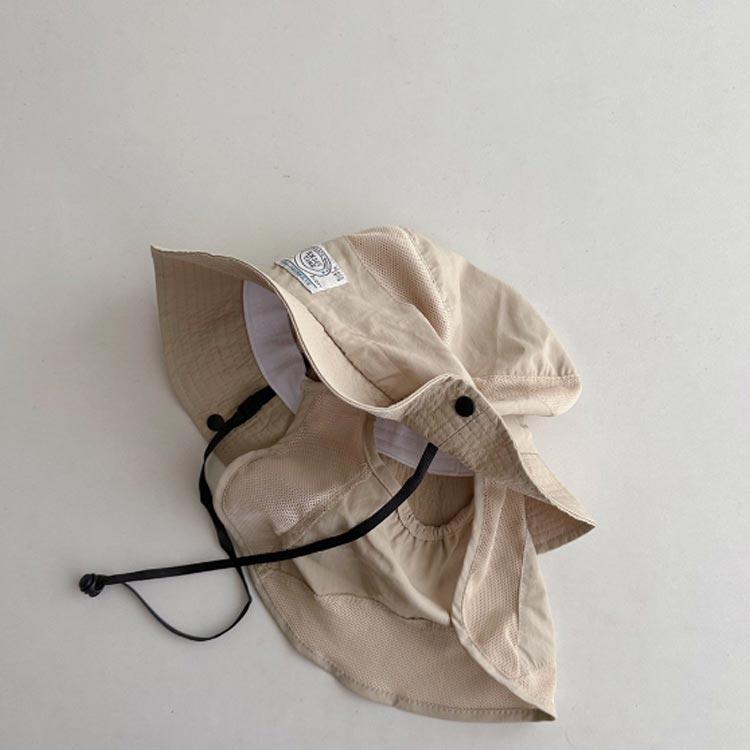 帽子 キッズ キッズ帽子 ハット 速乾 メッシュ たれ ゴム付き つば広 あご紐付き 防風 ネックカバー 首..