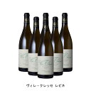 【商品説明】・商品 : ヴィレ・クレッセ レピネ(Vire-Clesse l'Epinet)・ヴィンテージ : 2017年・生産者(ワイナリー) : ドメーヌ・サント・バルブ(Domaine Sainte Barbe)・原産国 : フランス・品種(原材料) : シャルドネ 100%・容量 : 750ml・保存方法 : 直射日光・振動を避け、18℃以下の場所で保管して下さい。・ワイン説明2001年の設立後、ブルゴーニュで脚光を浴びるビオディナミ実践の生産者。柑橘類やスパイス等の複雑なアロマで芳醇な風味をしっかりした酸とミネラルが支え長い余韻へと導くワイン。【特記事項】・商品画像は参考イメージとなり、ラベルデザイン変更やヴィンテージ変更などで、実際の商品とは異なる場合がございます。・商品画像のヴィンテージと商品説明のヴィンテージが違うは場合は、商品説明のヴィンテージでの対応とさせて頂きます。・ヴィンテージ切替やヴィンテージ変更が発生した場合は、ご注文を頂いた際に変更連絡を実施させて頂きます。・商品の配送は、配送手配が完了次第お送り致しますので、配送予定日よりも早くなる場合がございます。当商品で検索されている 人気 ・ おすすめ キーワードワイン 白ワイン フランスワイン フランス白ワイン ワインセット 白ワインセット フランスワインセット フランス白ワインセット まとめ買い 飲み比べ ギフト プレゼント 誕生日 お中元 お歳暮 金賞 銀賞 受賞 高得点 サクラアワード ワインアドヴォケイト ワインスペクター ソムリエ厳選