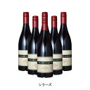 【商品説明】・商品 : シラーズ(Shiraz)・ヴィンテージ : 2020年・生産者(ワイナリー) : ショウ・アンド・スミス(Shaw + Smith)・原産国 : オーストラリア・品種(原材料) : シラーズ 100%・容量 : 750ml【補足説明】・評価 : 「ジェームス・サックリング」95点、「Huon Hooke ザ・レアル・リヴュー」95点、「ザ・ワイン・フロント」95点、「デキャンター」94点、「ワインワイズ」4つ星、2018)「ジェームス・ハリデー」93点・保存方法 : 直射日光・振動を避け、18℃以下の場所で保管して下さい。・ワイン説明シラーズらしい濃厚な果実味がありながらも、抑制のきいたエレガンスを持つバランスの良い味わい。胡椒などのスパイスや滑らかなタンニンのストラクチャーを持ち合わせます。【特記事項】・商品画像は参考イメージとなり、ラベルデザイン変更やヴィンテージ変更などで、実際の商品とは異なる場合がございます。・商品画像のヴィンテージと商品説明のヴィンテージが違うは場合は、商品説明のヴィンテージでの対応とさせて頂きます。・ヴィンテージ切替やヴィンテージ変更が発生した場合は、ご注文を頂いた際に変更連絡を実施させて頂きます。・商品の配送は、配送手配が完了次第お送り致しますので、配送予定日よりも早くなる場合がございます。当商品で検索されている 人気 ・ おすすめ キーワードワイン 赤ワイン オーストラリアワイン オーストラリア赤ワイン ワインセット 赤ワインセット オーストラリアワインセット オーストラリア赤ワインセット まとめ買い 飲み比べ ギフト プレゼント 誕生日 お中元 お歳暮 金賞 銀賞 受賞 高得点 サクラアワード ワインアドヴォケイト ワインスペクター ソムリエ厳選