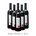 樽の風味が楽しめるワイン【商品説明】・商品 : サリチェ サレンティーノ ロッソ(Salice Salentino Rosso)・ヴィンテージ : 2019年・生産者(ワイナリー) : ロッカ デイ モリ(Rocca dei Mori)・原産国 : イタリア・品種(原材料) : ネグロアマーロ80%、マルヴジア ネーラ ディ レッチェ10%、マルヴァジア ネーラ テ・容量 : 750ml【補足説明】・料理 : ハンバーグ、チキンのトマト煮込み、焼肉、チーズ・イベント : クリスマス、バレンタイン、父の日、ゴールデンウィーク・その他 : 肉に合う、チーズに合う、トルコ、オスマン帝国、ナポリ王国、イスラム、キリスト、オトラント・保存方法 : 直射日光・振動を避け、18℃以下の場所で保管して下さい。【特記事項】・商品画像は参考イメージとなり、ラベルデザイン変更やヴィンテージ変更などで、実際の商品とは異なる場合がございます。・商品画像のヴィンテージと商品説明のヴィンテージが違うは場合は、商品説明のヴィンテージでの対応とさせて頂きます。・ヴィンテージ切替やヴィンテージ変更が発生した場合は、ご注文を頂いた際に変更連絡を実施させて頂きます。・商品の配送は、配送手配が完了次第お送り致しますので、配送予定日よりも早くなる場合がございます。当商品で検索されている 人気 ・ おすすめ キーワードワイン 赤ワイン イタリアワイン イタリア赤ワイン ワインセット 赤ワインセット イタリアワインセット イタリア赤ワインセット まとめ買い 飲み比べ ギフト プレゼント 誕生日 お中元 お歳暮 金賞 銀賞 受賞 高得点 サクラアワード ワインアドヴォケイト ワインスペクター ソムリエ厳選