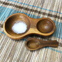 木製スパイストレー(スプーン付き) 2種類 木製スパイス入れ 木製 ウッドWOODS スパイス入れ 調味料トレー 調味料入れ ソルトトレー 胡椒 おしゃれ かわ...