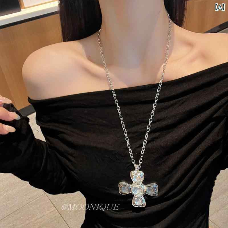 ネックレス レディース ヴィンテージ 十字架ペンダント 存在感 高級感 上品 個性的 ロングタイプ 合金製 電気メッキ加工 シルバー ゴールド 普段使い お出か...